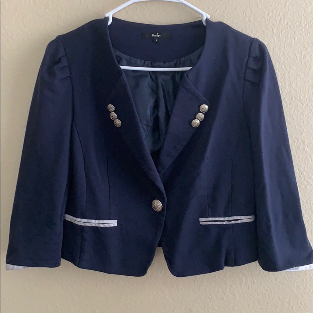 Papaya Navy Blue Cropped Blazer with Button Detail - Juniors Large size